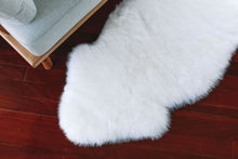 Load image into Gallery viewer, Genuine sheep Skin Rug